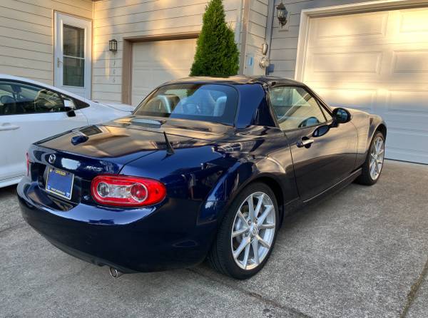 2010 Mazda, dovoz USA — foto 5 z 12