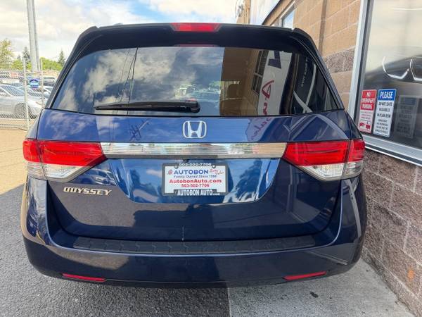 2016 Honda, dovoz USA — foto 5 z 12