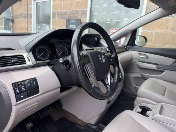 2016 Honda, dovoz USA — foto 9 z 12