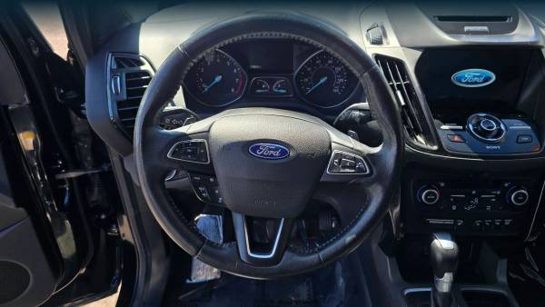 2018 Ford, dovoz USA — foto 11 z 12