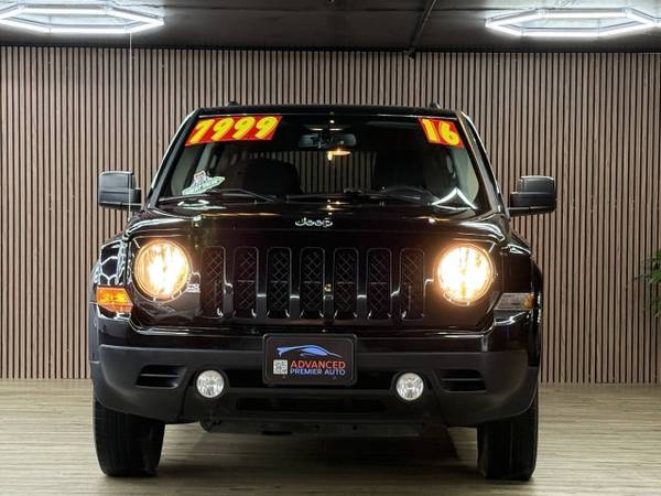2016 Jeep, dovoz USA — foto 4 z 12
