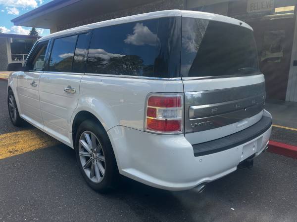 2014 Ford, dovoz USA — foto 7 z 12