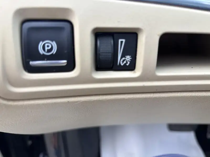 2017 Cadillac XT5 Base, šedá, 148 529 km, dovoz Kanada — foto 11 z 12