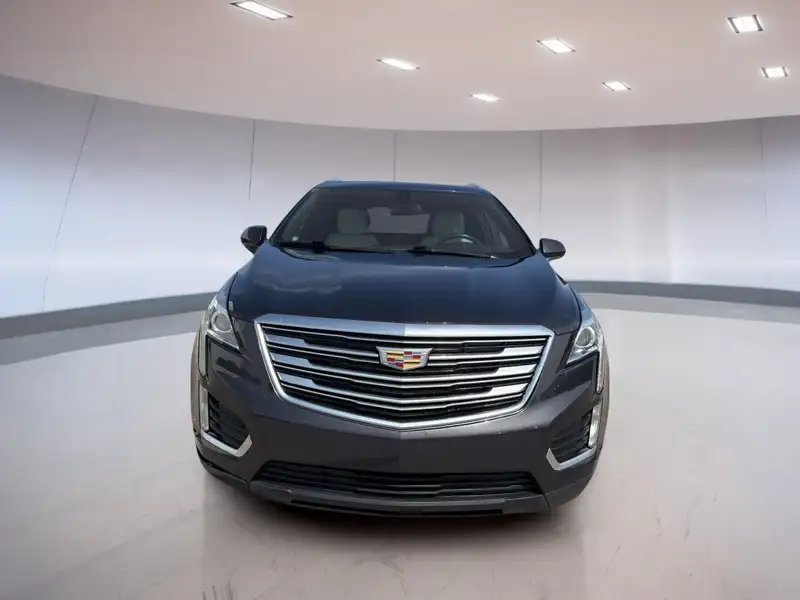 2017 Cadillac XT5 Base, šedá, 148 529 km, dovoz Kanada — foto 2 z 12