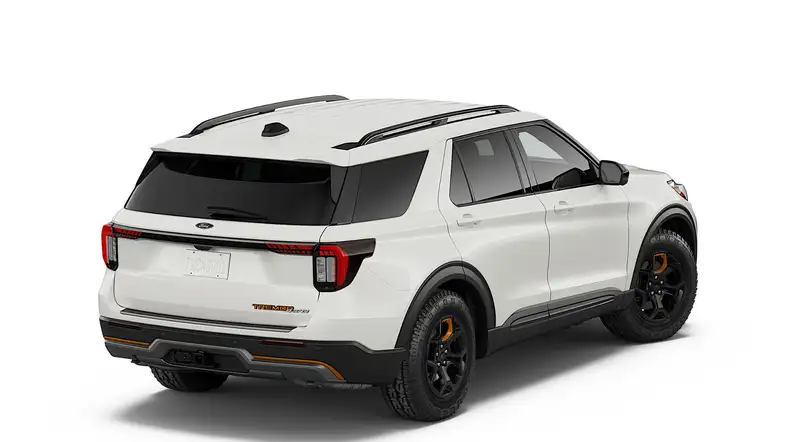 2026 Ford Explorer Tremor, bílá, 14 km, dovoz Kanada — foto 3 z 6