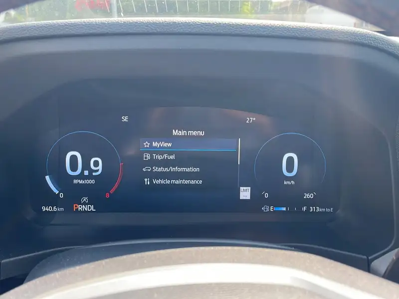 2026 Ford Explorer Active 200A, černá, dovoz Kanada — foto 10 z 12
