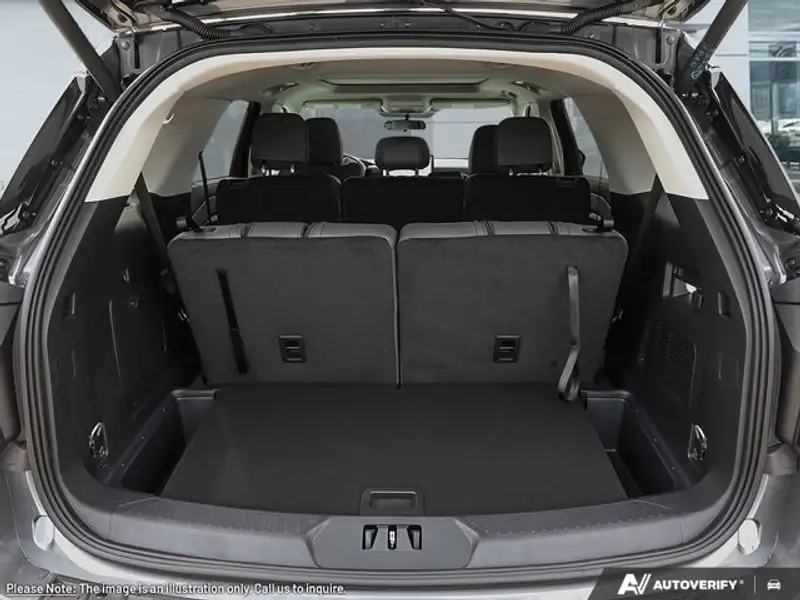2026 Ford Explorer Active w/200A Pkg, šedá, 24 km, dovoz Kanada — foto 7 z 12
