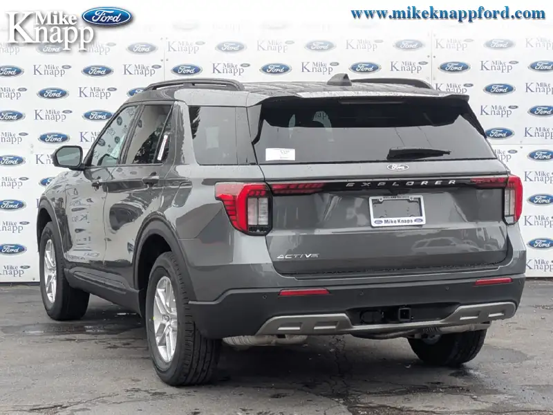 2027 Ford Explorer Active w/200A Pkg, šedá, 6 km, dovoz Kanada — foto 3 z 12