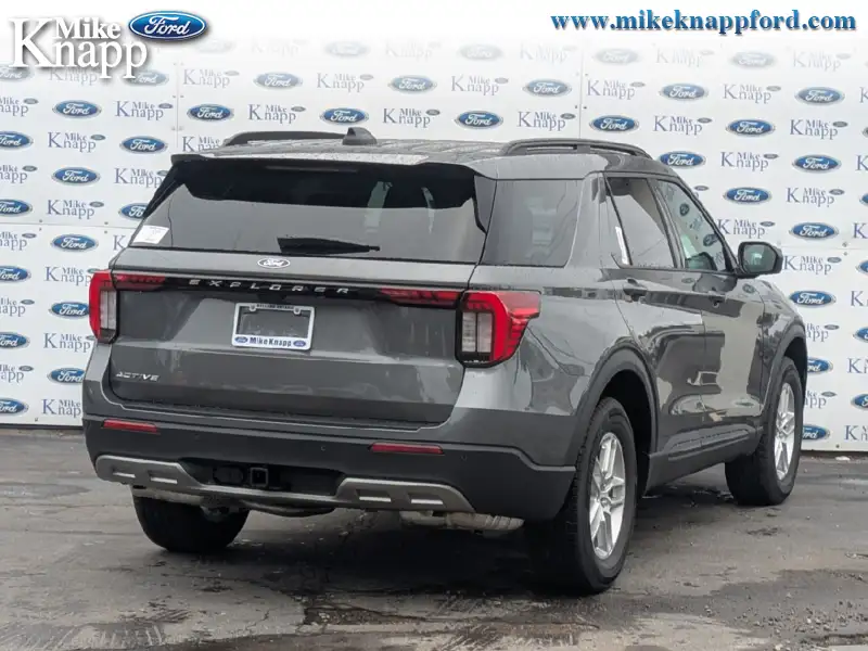 2027 Ford Explorer Active w/200A Pkg, šedá, 6 km, dovoz Kanada — foto 8 z 12
