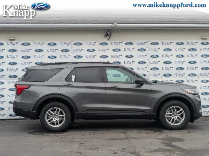 2027 Ford Explorer Active w/200A Pkg, šedá, 6 km, dovoz Kanada — foto 9 z 12