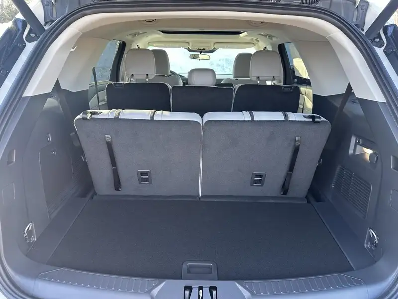 2026 Ford Explorer Active w/200A Pkg, bílá, 7 614 km, dovoz Kanada — foto 7 z 12