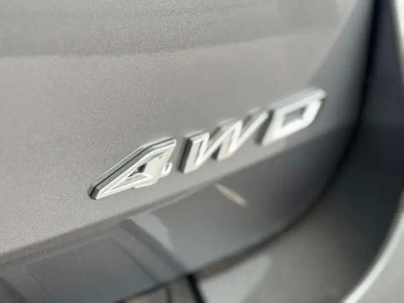2026 Ford Explorer ST-Line, šedá, 8 km, dovoz Kanada — foto 12 z 12