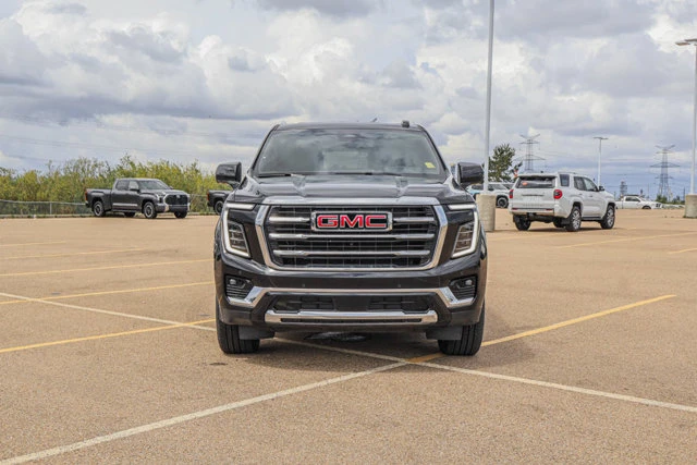 2026 GMC Yukon Elevation, černá, 15 km, dovoz Kanada — foto 3 z 20