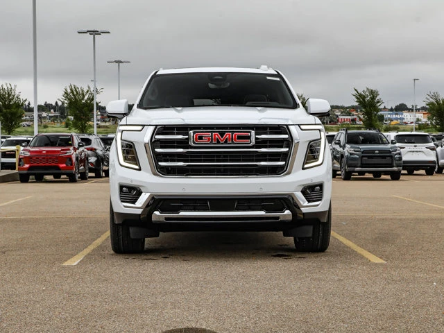 2026 GMC Yukon Elevation, bílá, 15 km, dovoz Kanada — foto 3 z 20