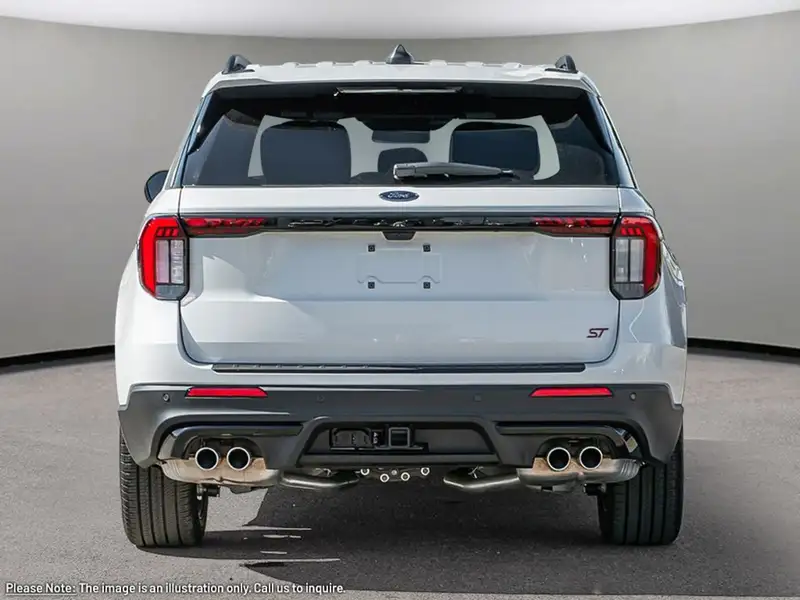 2026 Ford Explorer ST, 10 km, dovoz Kanada — foto 5 z 12