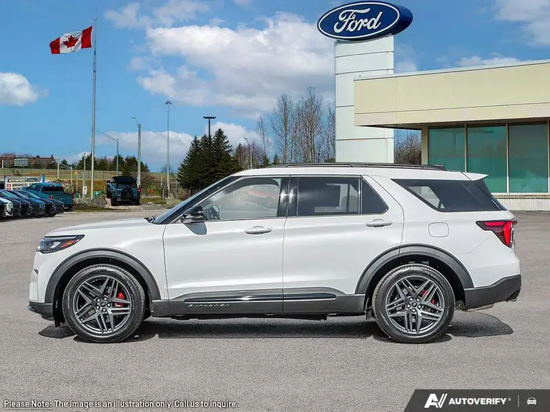 2026 Ford Explorer ST, bílá, 1 km, dovoz Kanada — foto 4 z 12