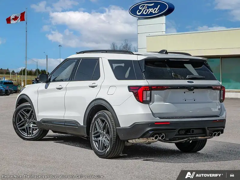 2026 Ford Explorer ST, bílá, 1 km, dovoz Kanada — foto 5 z 12