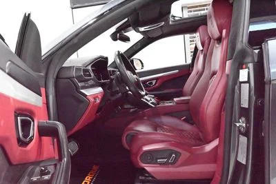 2019 Lamborghini Urus STD, šedá, 109 608 km, dovoz SAE — foto 10 z 16