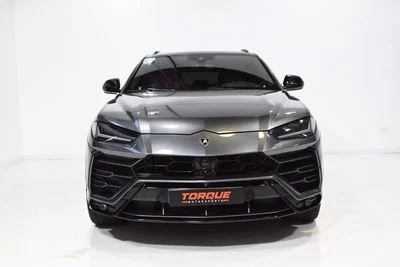 2019 Lamborghini Urus STD, šedá, 109 608 km, dovoz SAE — foto 2 z 16