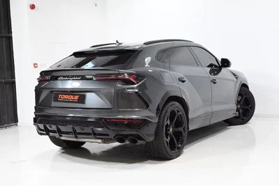 2019 Lamborghini Urus STD, šedá, 109 608 km, dovoz SAE — foto 4 z 16