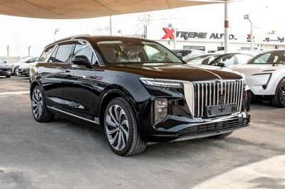 2025 Hongqi EHS9 FLAGSHIP, černá, 0 km, dovoz SAE — foto 2 z 17
