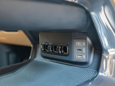 2026 Byd Leopard 5 FLAGSHIP, černá, 0 km, dovoz SAE — foto 15 z 20
