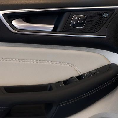 2022 Ford Edge, bílá, 45 810 km, dovoz SAE — foto 6 z 14