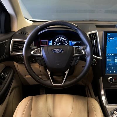 2022 Ford Edge, bílá, 45 810 km, dovoz SAE — foto 9 z 14