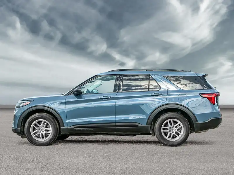 2026 Ford Explorer Active w/200A Pkg, modrá, 13 km, dovoz Kanada — foto 3 z 10