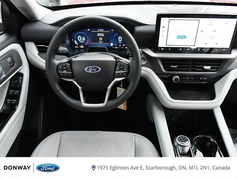 2026 Ford Explorer, červená, 25 km, dovoz Kanada — foto 11 z 12