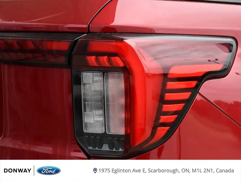 2026 Ford Explorer, červená, 25 km, dovoz Kanada — foto 5 z 12