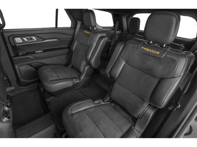 2027 Ford Explorer, šedá, 0 km, dovoz Kanada — foto 8 z 11