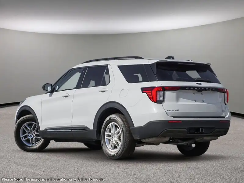 2026 Ford Explorer Active w/200A Pkg, bílá, 10 km, dovoz Kanada — foto 4 z 12