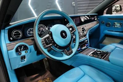 2021 Rolls-Royce Ghost Standard, černá, 9 000 km, dovoz SAE — foto 5 z 20