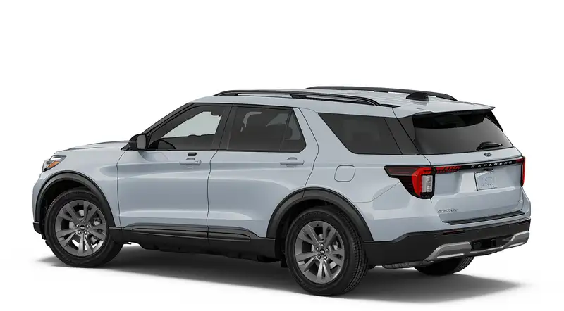 2026 Ford Explorer ACTIVE W/200A PKG, bílá, 31 km, dovoz Kanada — foto 2 z 6