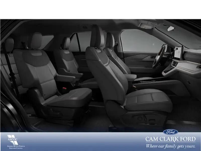 2026 Ford Explorer Active, černá, 51 704 km, dovoz Kanada — foto 5 z 7