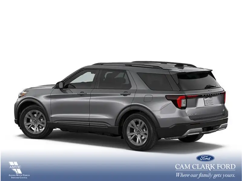 2026 Ford Explorer Active, šedá, 10 km, dovoz Kanada — foto 2 z 7