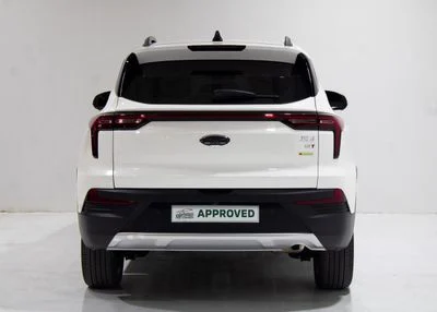 2025 Jac JS4 INTELLIGENCE, bílá, 12 411 km, dovoz SAE — foto 3 z 10