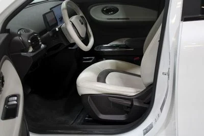 2025 Jac E30X FLAGSHIP, bílá, 53 105 km, dovoz SAE — foto 9 z 11