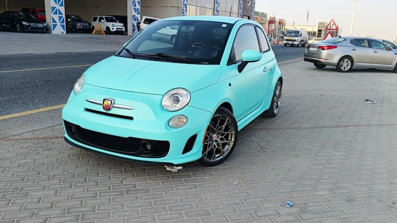 2012 Abarth 500, modrá, 63 365 km, dovoz SAE — foto 1