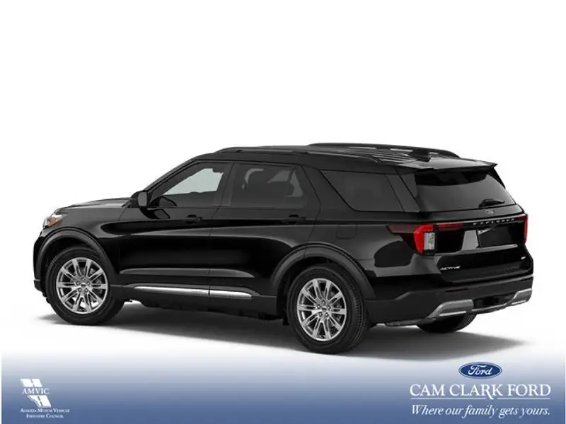 2026 Ford Explorer Active, černá, 32 076 km, dovoz Kanada — foto 2 z 7