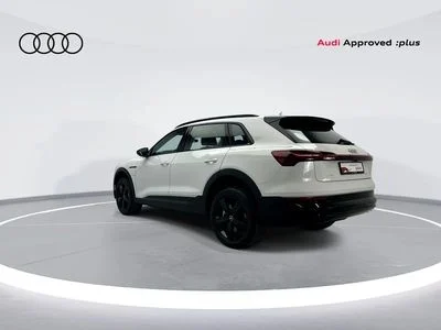 2023 Audi E-Tron, bílá, 1 000 km, dovoz SAE — foto 2 z 15