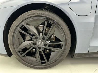 2023 Audi e-tron GT PROGRESS PLUS, šedá, 29 400 km, dovoz SAE — foto 6 z 15