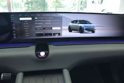 2026 Audi E5, černá, 0 km, dovoz SAE — foto 14 z 29