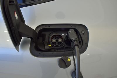 2026 Audi E5, černá, 0 km, dovoz SAE — foto 7 z 29