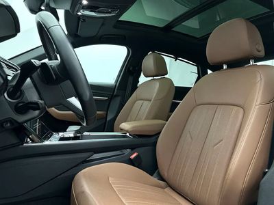 2024 Audi E-Tron, šedá, 7 590 km, dovoz SAE — foto 5 z 11