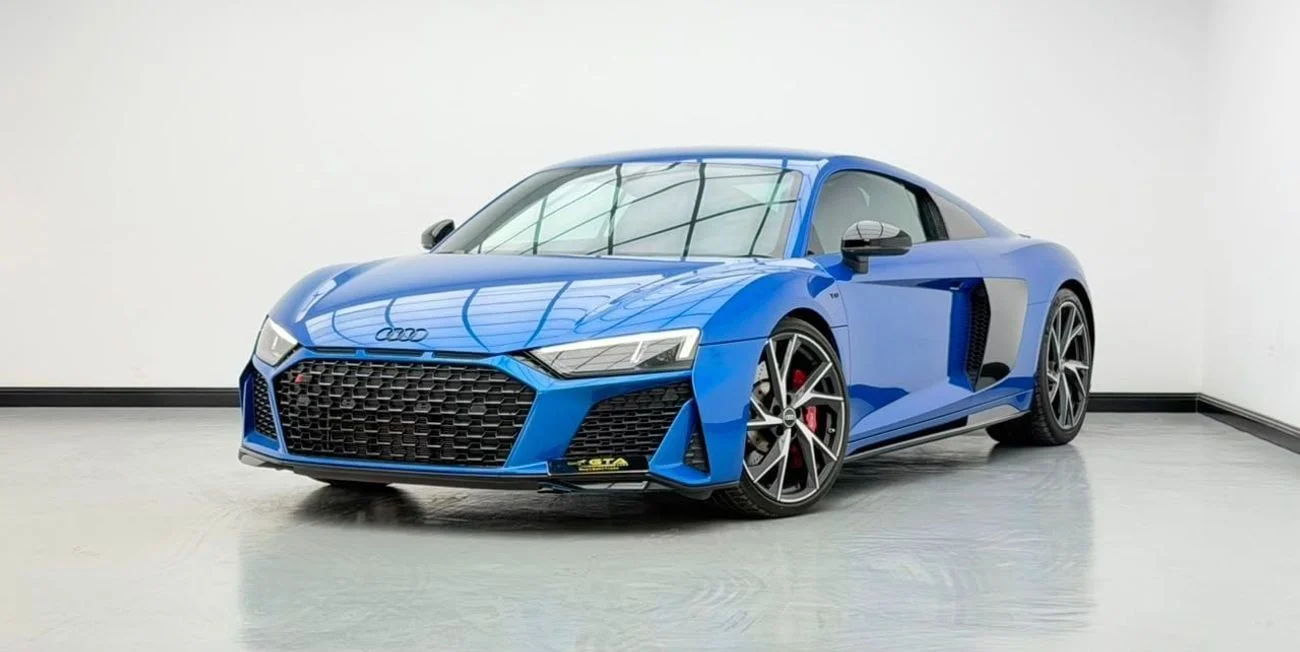 2023 Audi R8 V10, modrá, 5 319 km, dovoz SAE — foto 1