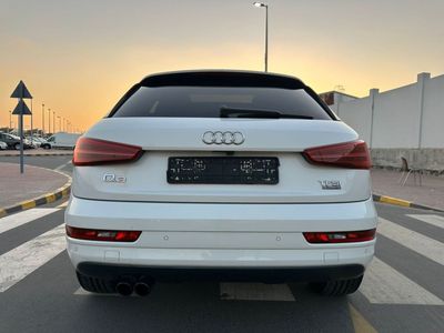 2018 Audi Q3 DESIGN, bílá, 129 000 km, dovoz SAE — foto 3 z 13