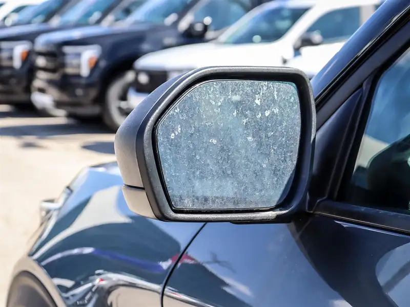 2026 Ford Explorer Active, šedá, 50 km, dovoz Kanada — foto 7 z 12