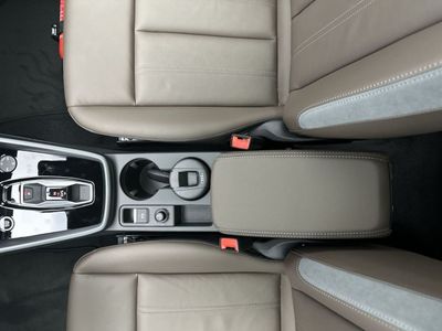 2026 Audi A3 35 TFSI, modrá, 100 km, dovoz SAE — foto 9 z 12
